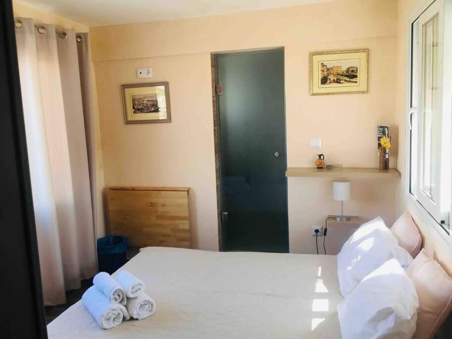 Luxury Studio With Unique View Of The Acropolis Ateny Zewnętrze zdjęcie